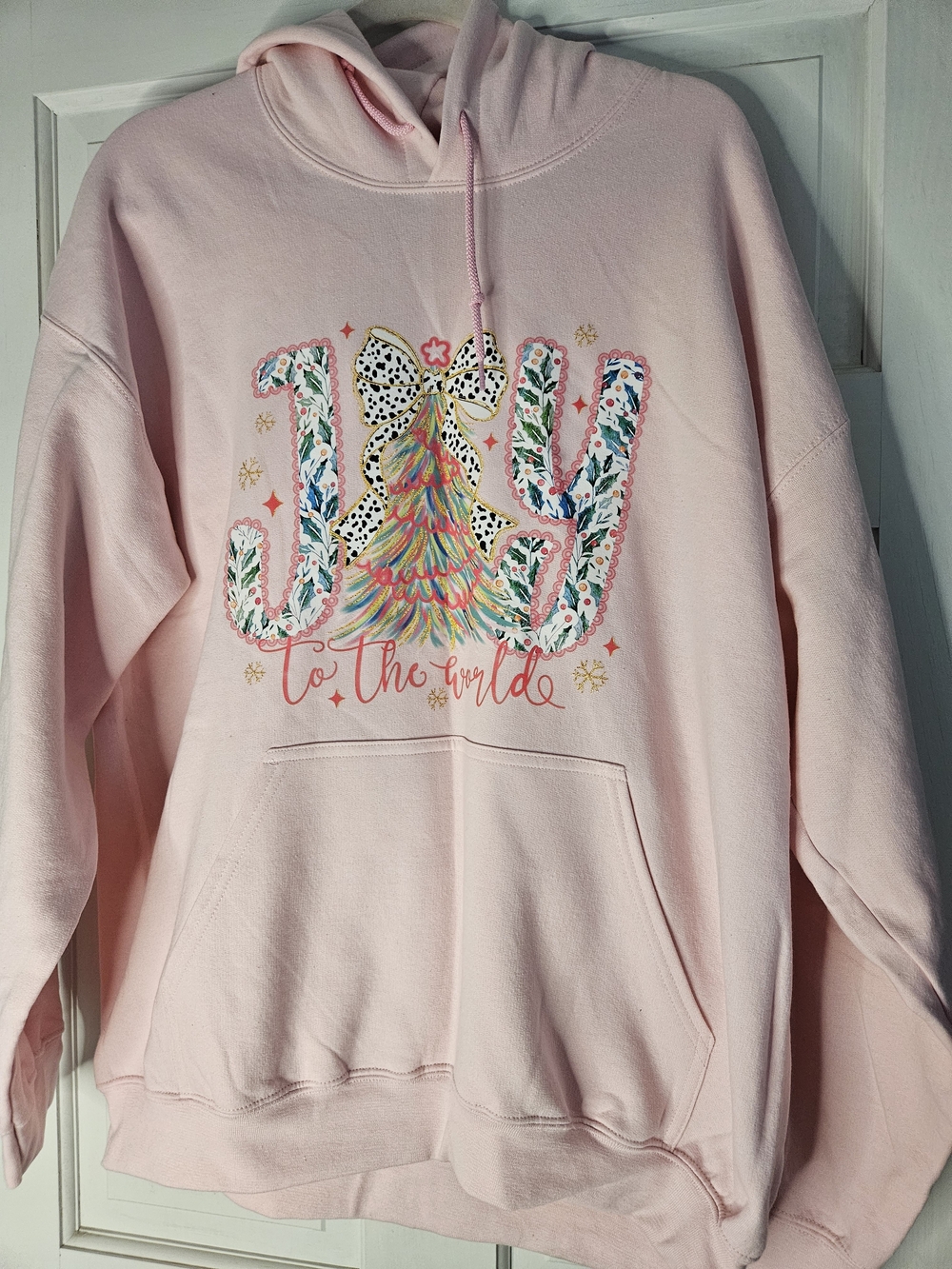 Gildan Light Pink Holiday Graphic Hoodie - 'JOY' Tree Design